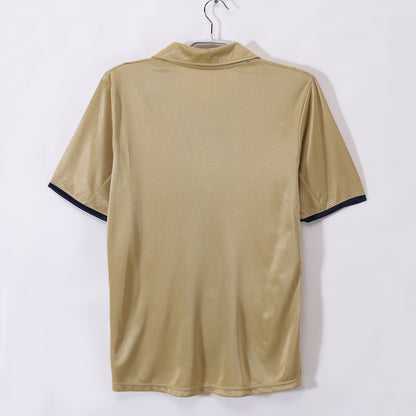 ברצלונה חולצת רטרו 2002